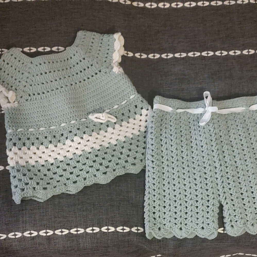Charming Crochet Kids Set - Mint Green and White